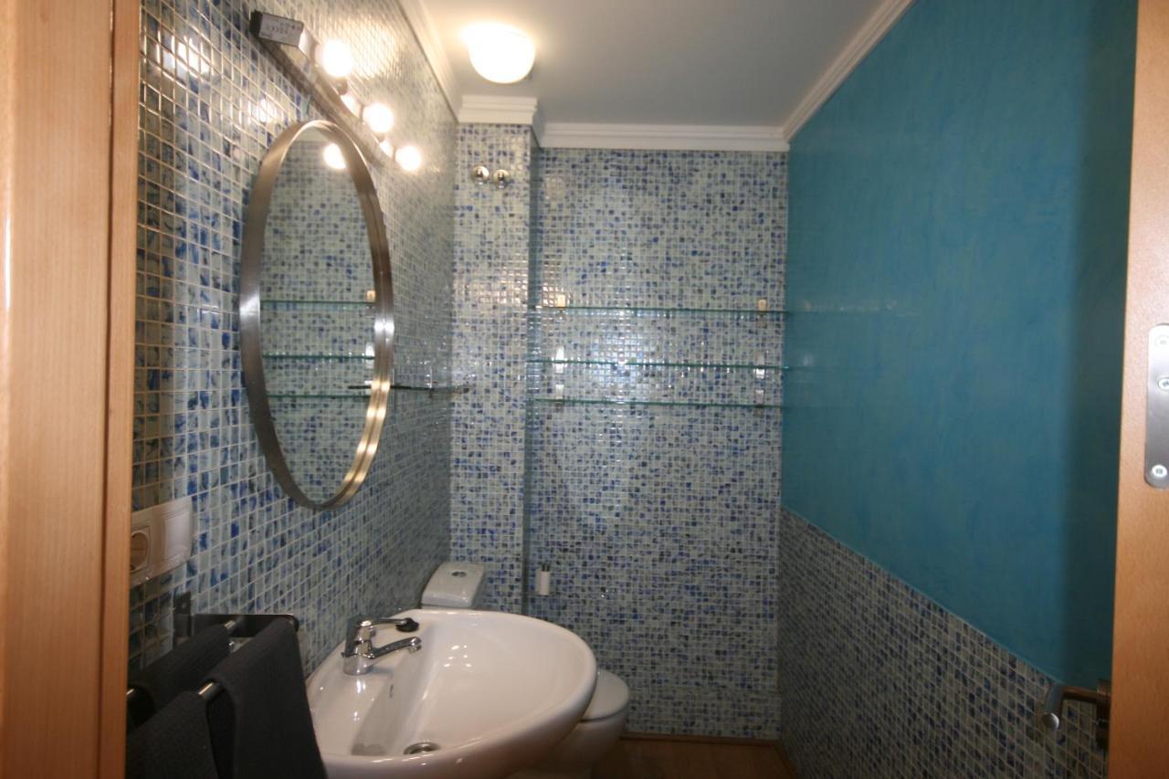 Esse Apartamentos Las Setas Séville Extérieur photo